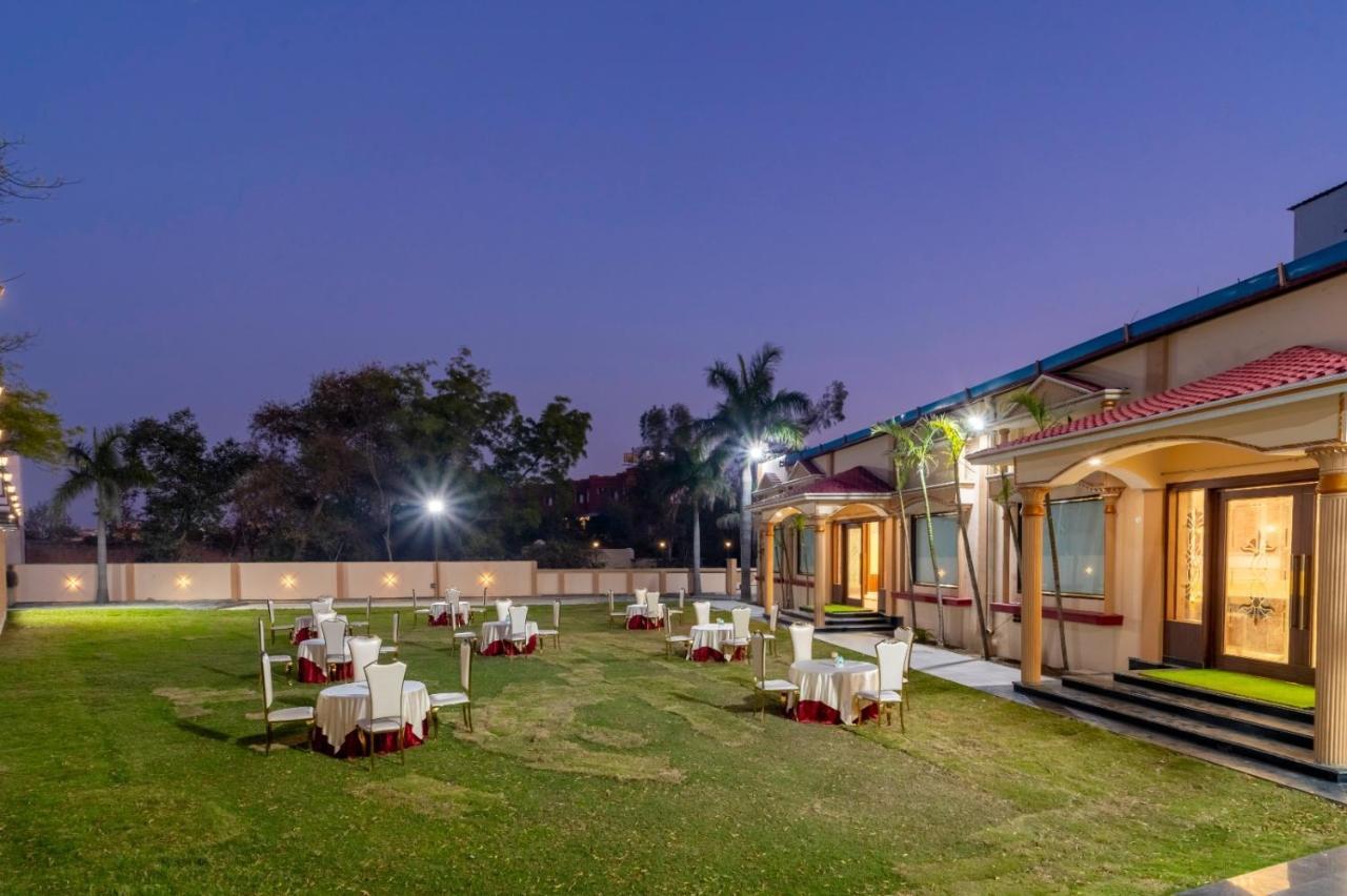Hotel The Rivaaj Rohtak 외부 사진