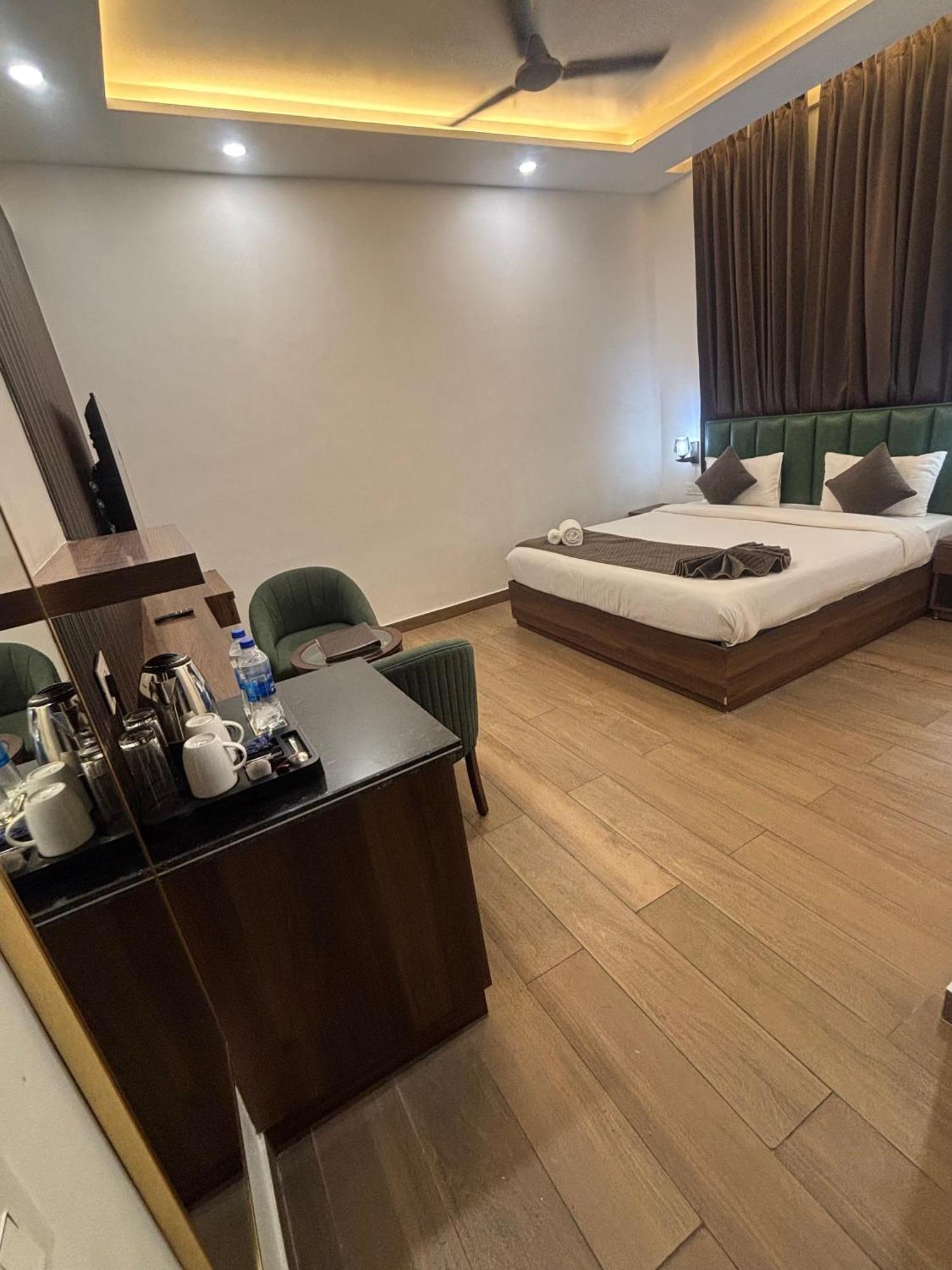 Hotel The Rivaaj Rohtak 외부 사진